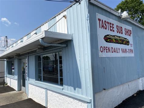 TASTEE SUB SHOP